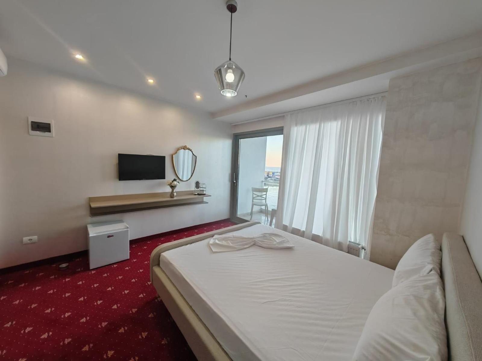 White Boutique Hotel- Eforie Nord Eksteriør billede