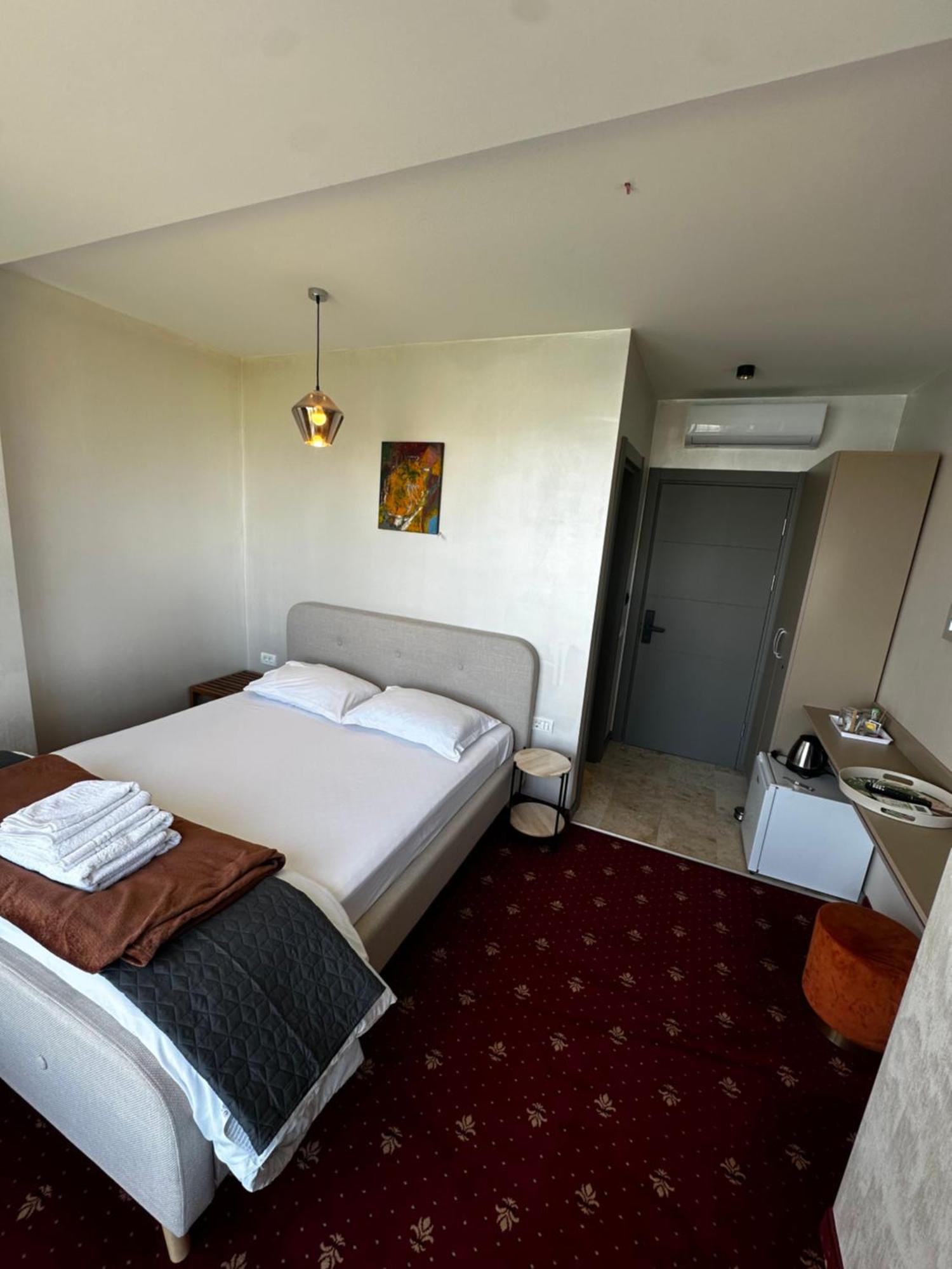White Boutique Hotel- Eforie Nord Eksteriør billede